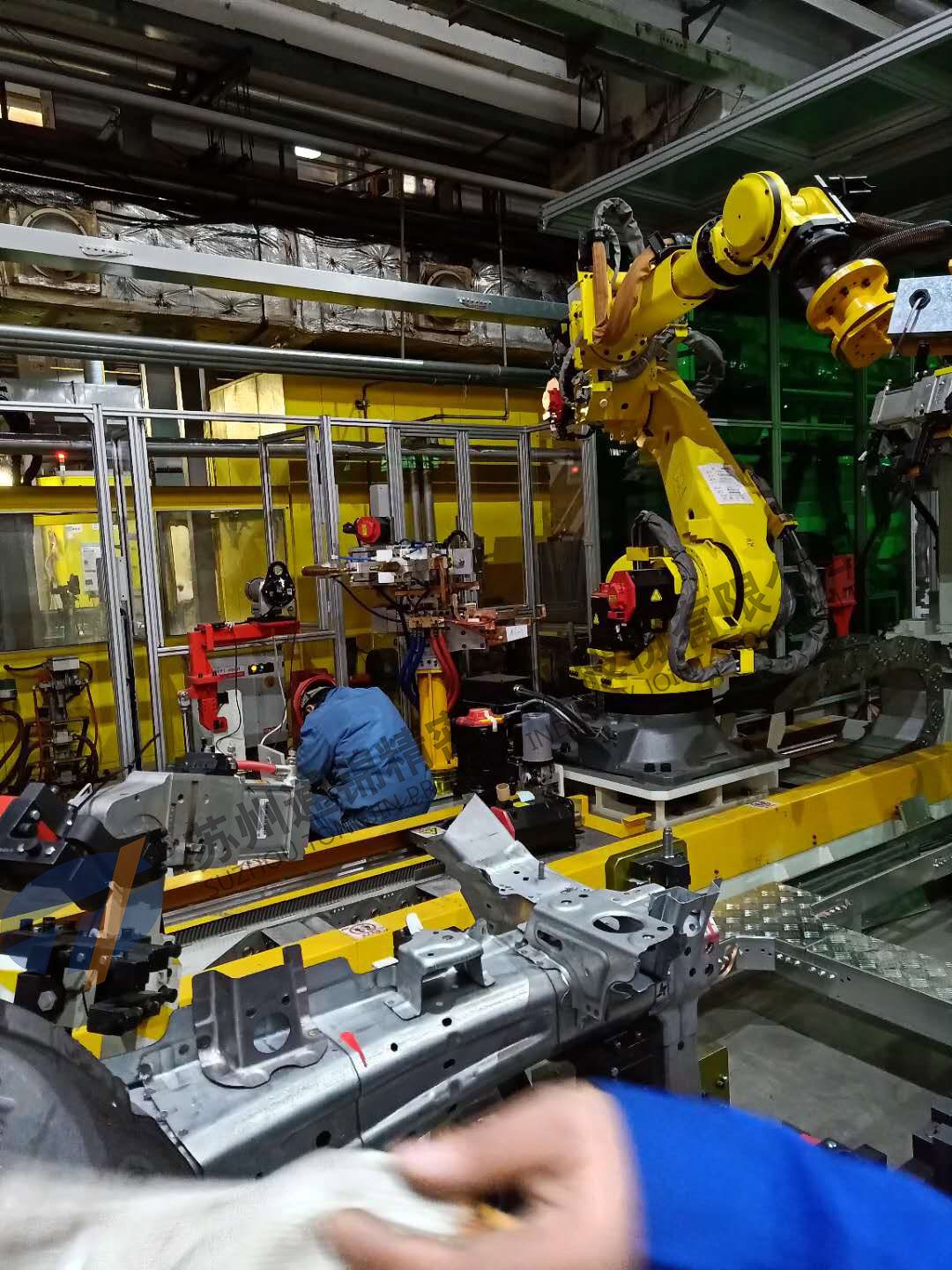 發(fā)那科第七軸機器人應用